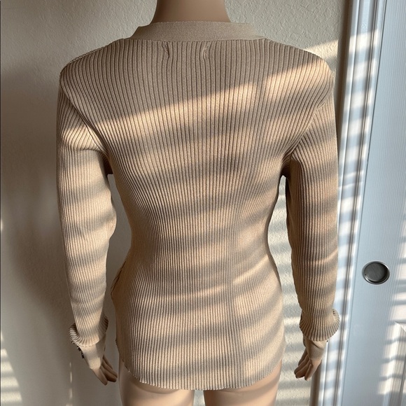 Guess Beige V-Neck Ribbed Sweater - Picture 3 of 16